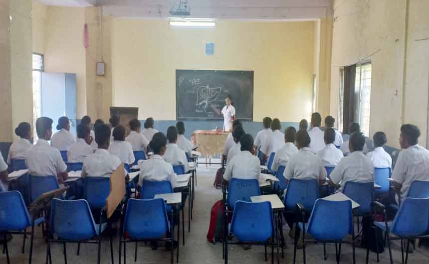 Parvatibai Mhaske Institute of Nursing Classrooms